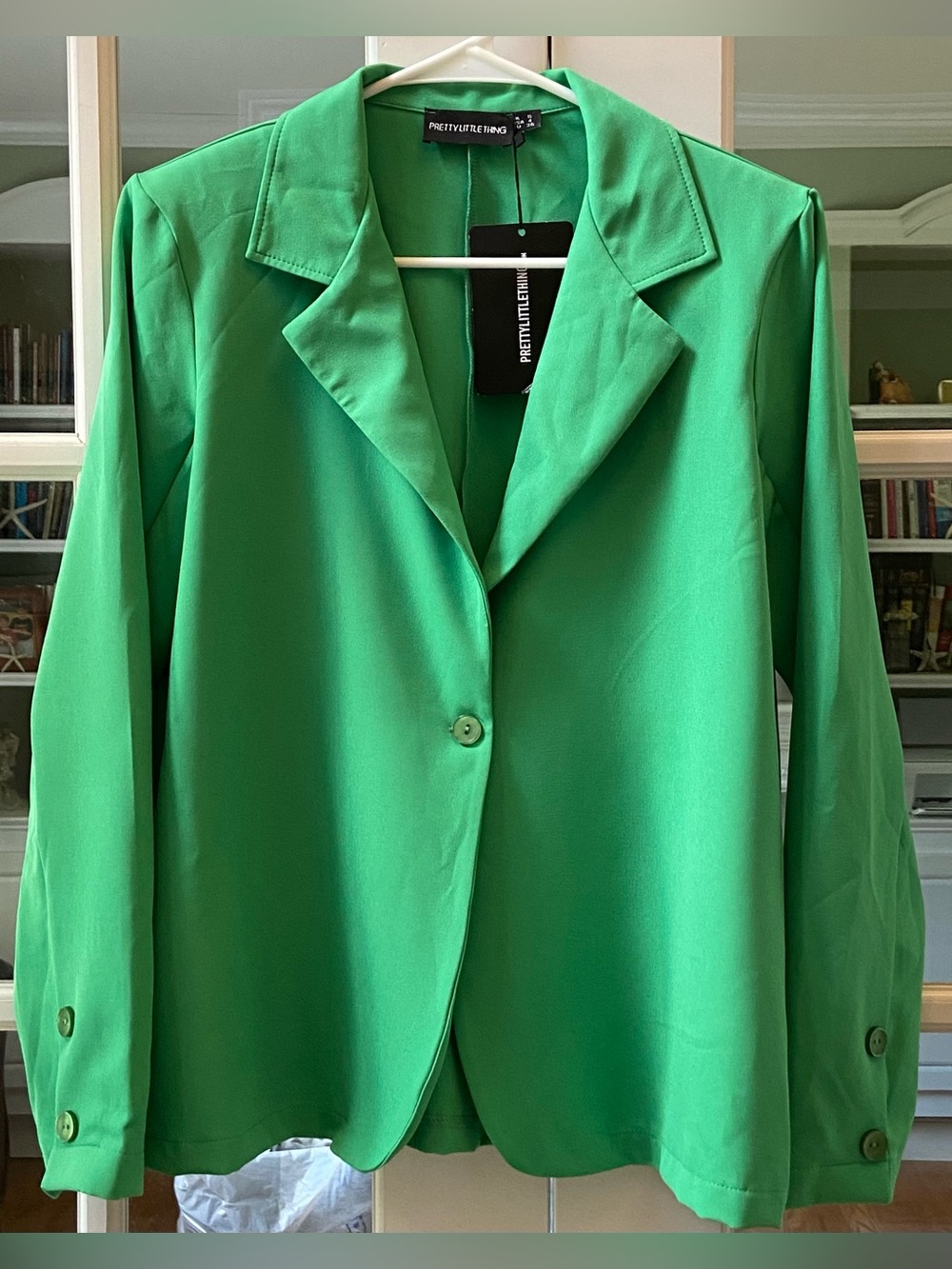NWT Pretty Little Thing Green One Button Blazer Jacket Size 4